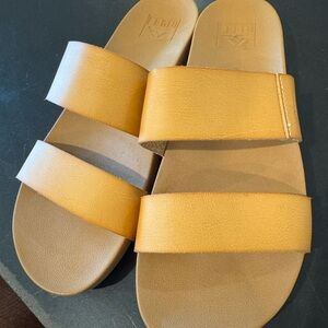 Reef sandals